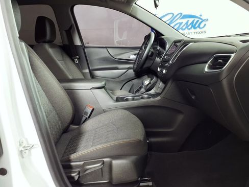 Used 2023 Chevrolet Equinox LT image 11