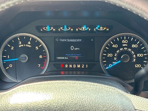 Used 2016 Ford F150 XLT w/ Equipment Group 302A Luxury image 22