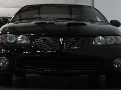 Used 2005 Pontiac GTO RWD image 29