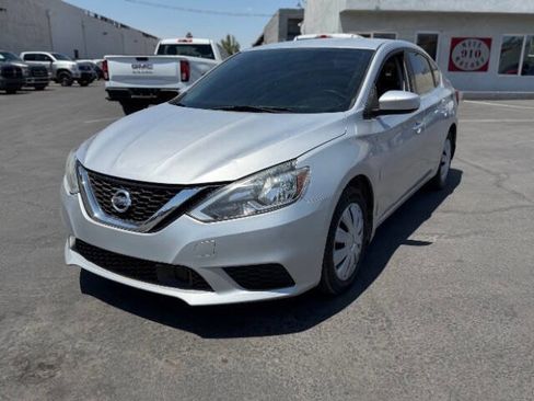 Used 2019 Nissan Sentra S FWD image 6