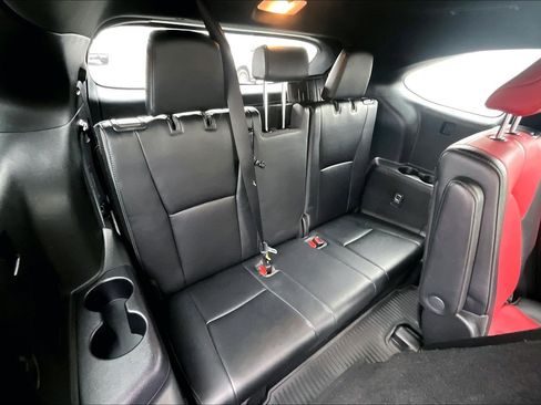 Used 2022 Toyota Highlander XSE image 30