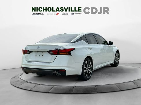 Used 2021 Nissan Altima 2.5 SR FWD image 5