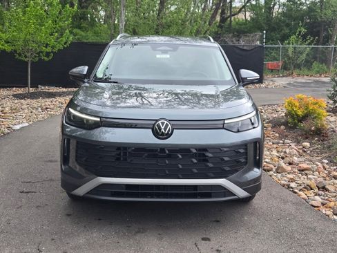 New 2026 Volkswagen Tiguan S FWD image 8