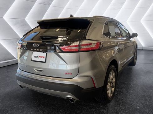 Used 2024 Ford Edge Titanium image 4