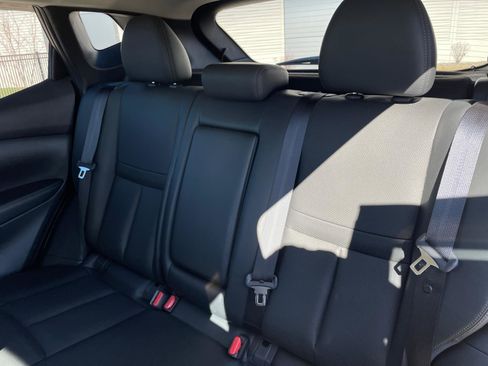 Used 2018 Nissan Rogue Sport SL image 27