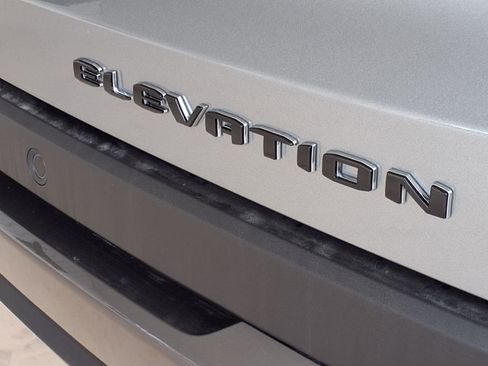 New 2025 GMC Terrain Elevation w/ Elevation Premium Package image 10