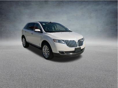 Used 2014 Lincoln MKX FWD w/ Equipment Group 102A