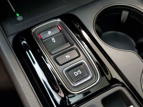 Certified 2023 Honda Pilot TrailSport image 9