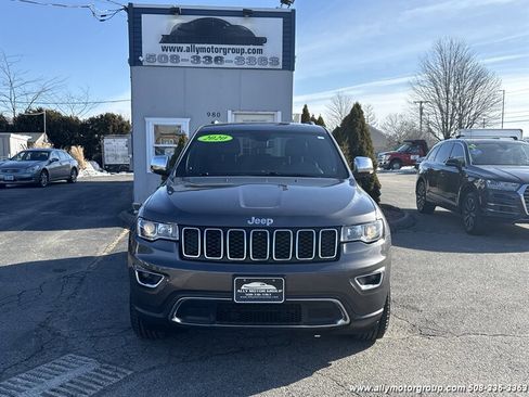 Used 2020 Jeep Grand Cherokee Limited image 2