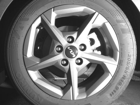 Used 2025 Kia K4 LXS image 14