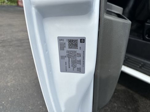 Used 2025 Chevrolet Express 2500 Extended w/ Driver Convenience Package RWD image 26