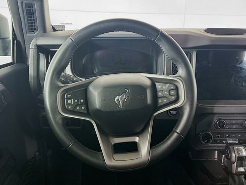 Used 2025 Ford Bronco Big Bend image 18