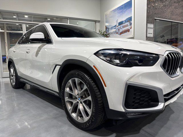 Used 2021 BMW X6 sDrive40i RWD image 15