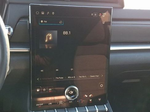 Certified 2025 GMC Terrain Elevation image 18