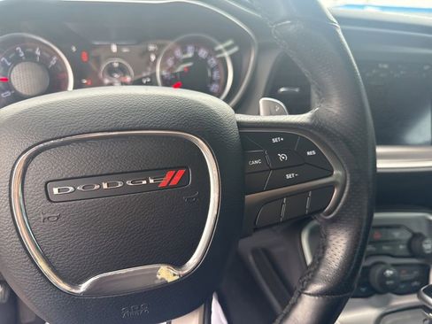 Used 2019 Dodge Challenger R/T w/ Plus Package image 22