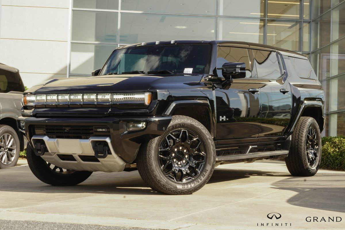 Used 2025 GMC Hummer EV 3X AWD/4WD image 1