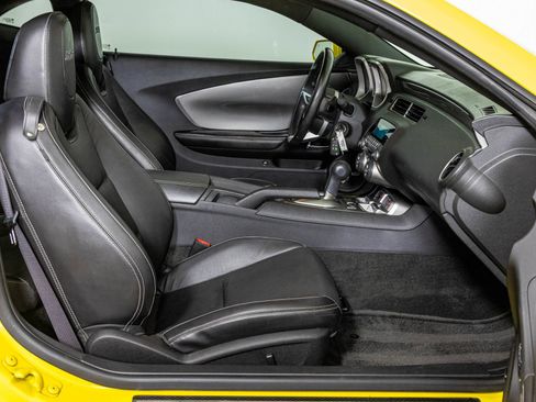 Used 2010 Chevrolet Camaro SS w/ RS Package RWD image 39