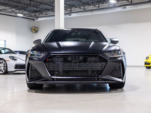 Used 2025 Audi RS 6 performance image 2