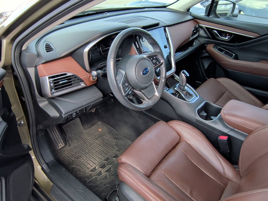 Used 2022 Subaru Outback Touring AWD/4WD image 10