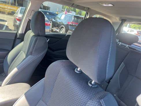 Used 2022 Subaru Forester Premium AWD/4WD image 14