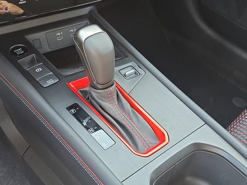 New 2026 Nissan Kicks SR FWD image 25