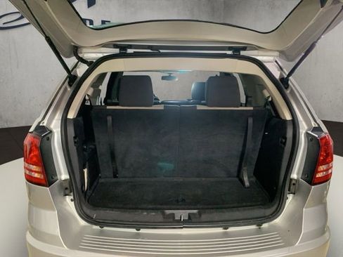 Used 2009 Dodge Journey SXT w/ Flexible Seating Group AWD/4WD image 26
