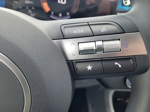 New 2026 Hyundai Kona SE image 19