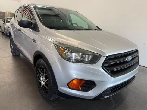 Used 2018 Ford Escape S FWD image 4