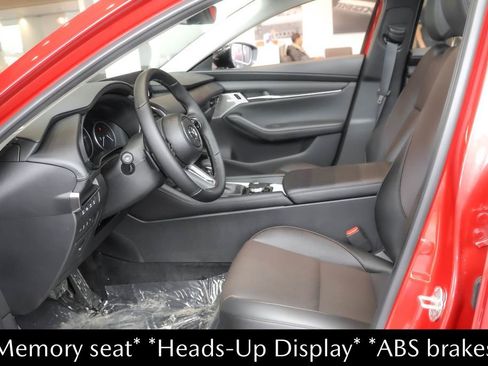 New 2026 MAZDA MAZDA3 2.5 Turbo Sedan w/Premium Plus image 5