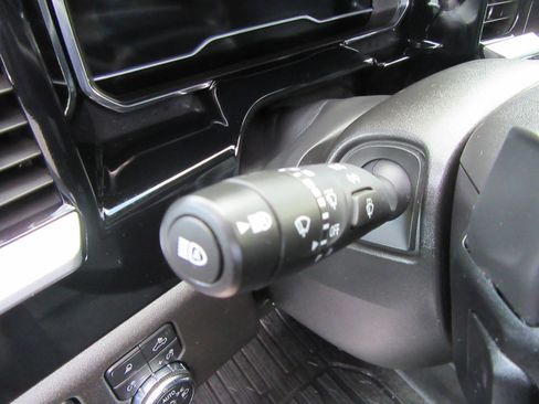 Used 2023 GMC Sierra 1500 Elevation w/ Elevation Premium Package image 30