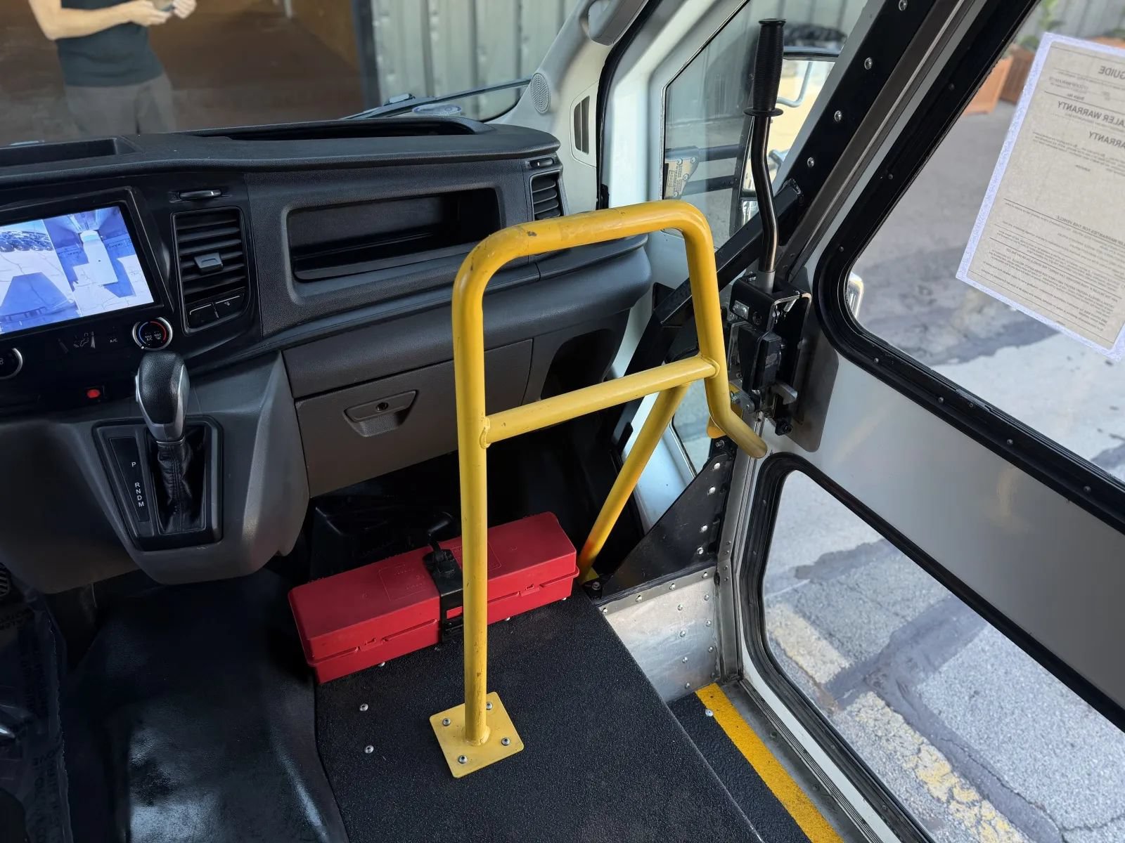 Used 2021 Ford Transit 350 DRW RWD image 16