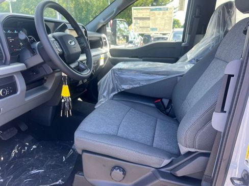 New 2026 Ford F250 XL w/ STX Appearance Package AWD/4WD image 7