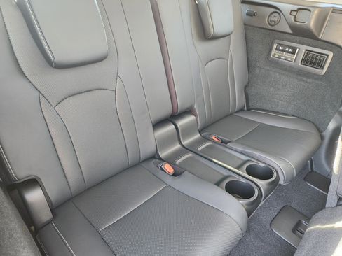 Used 2018 Lexus RX 350L Navigation, Premium Package image 34