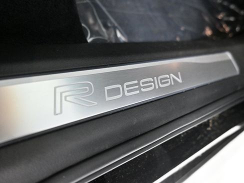 Used 2019 Volvo XC90 T6 R-Design w/ Advanced Package AWD/4WD image 28