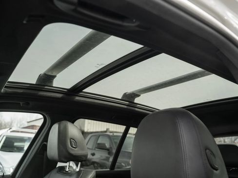 Used 2019 BMW X3 xDrive30i w/ Driving Assistance Package AWD/4WD image 17