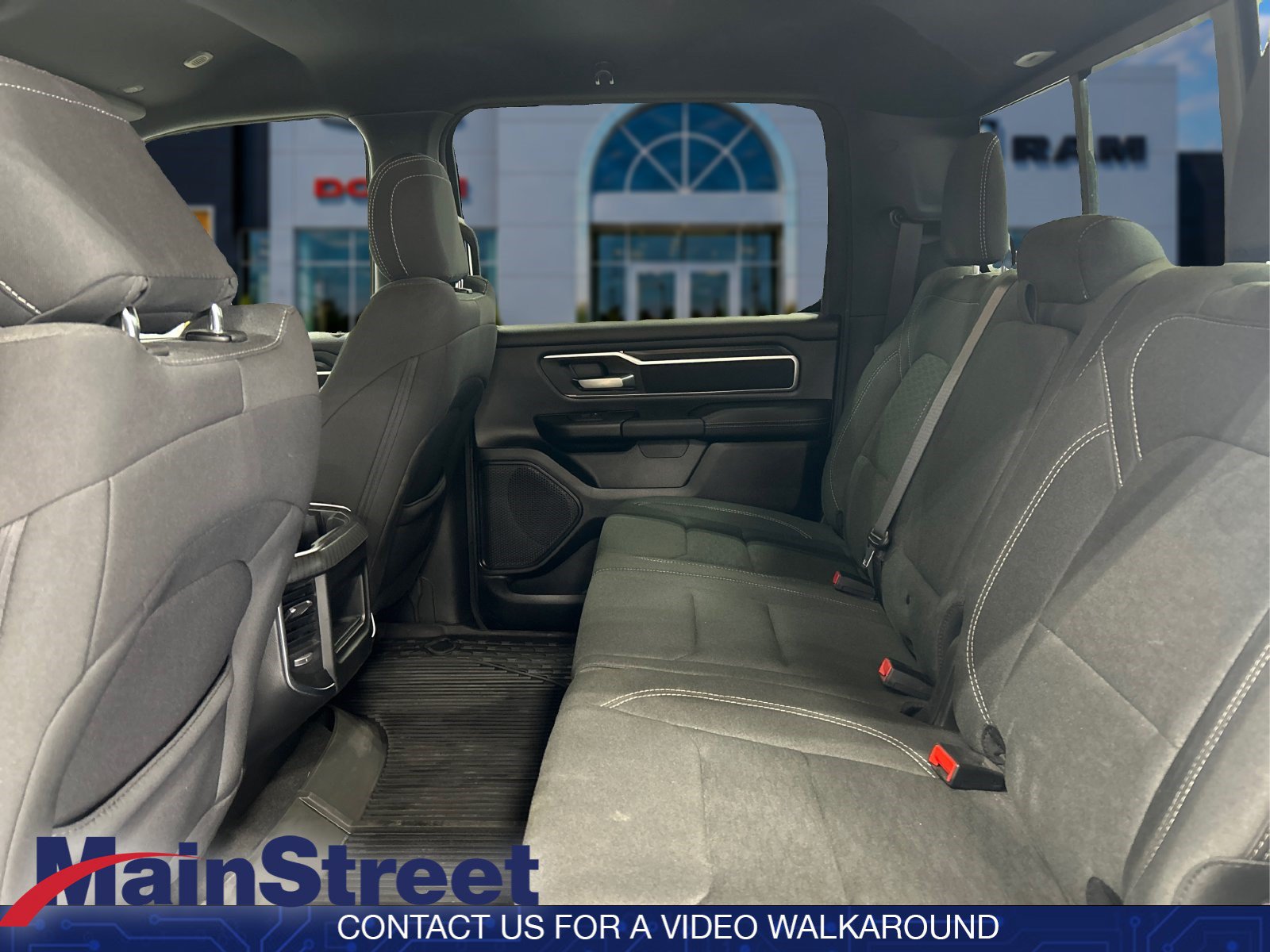 Used 2025 RAM 1500 Big Horn AWD/4WD image 10