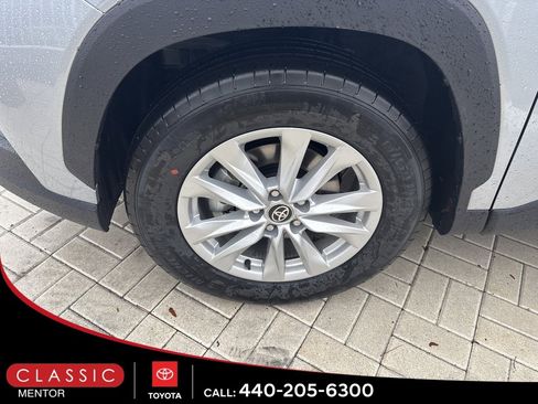 New 2026 Toyota Corolla Cross LE image 9