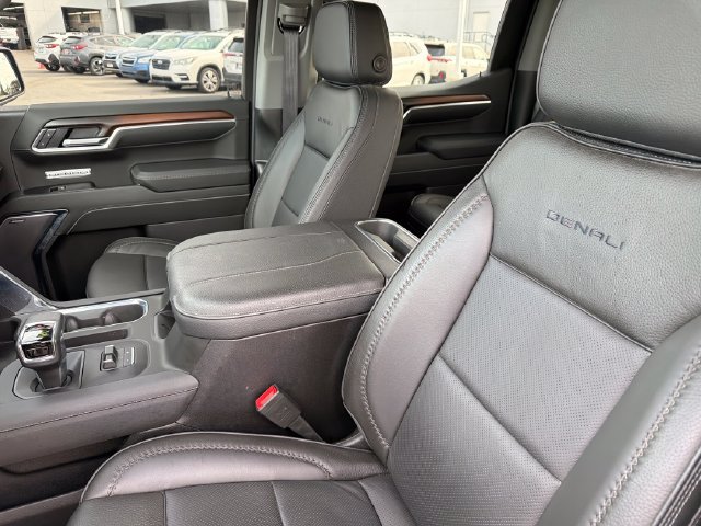 Used 2026 GMC Sierra 1500 Denali AWD/4WD image 20