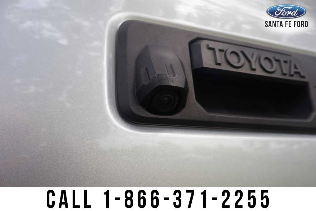 Used 2023 Toyota Tacoma SR5 RWD image 10