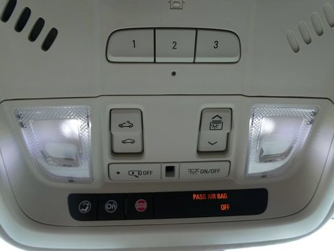 Certified 2019 Cadillac XT5 Luxury FWD image 28