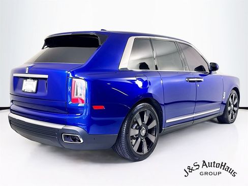 Used 2021 Rolls-Royce Cullinan AWD/4WD image 7