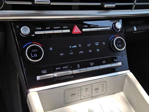 New 2026 Hyundai Santa Fe SEL FWD image 26