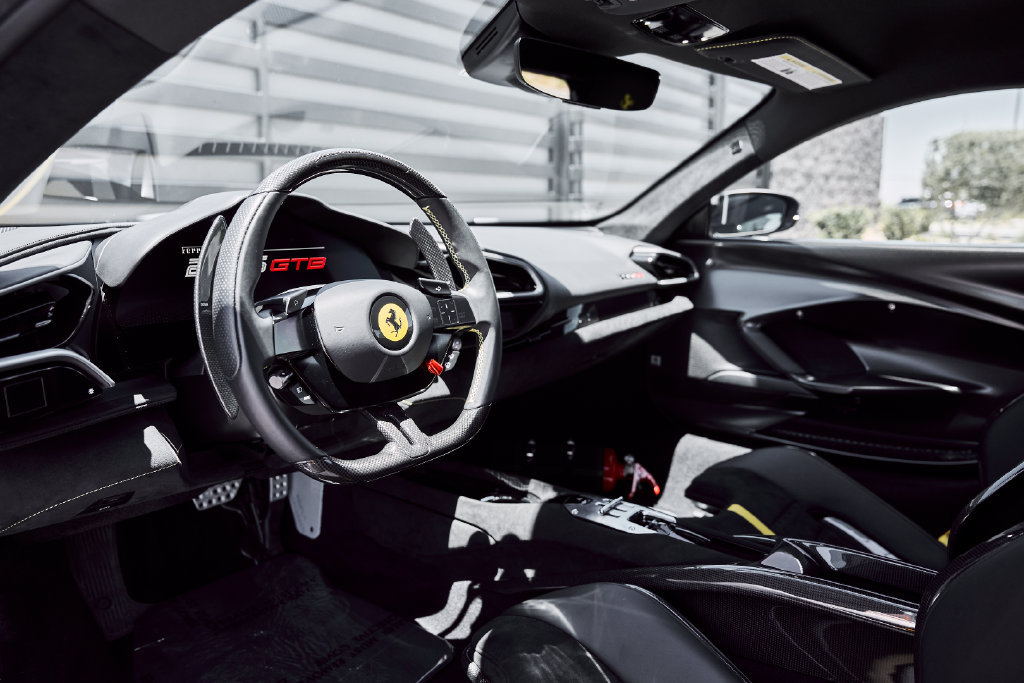 Used 2023 Ferrari 296 GTB RWD image 2