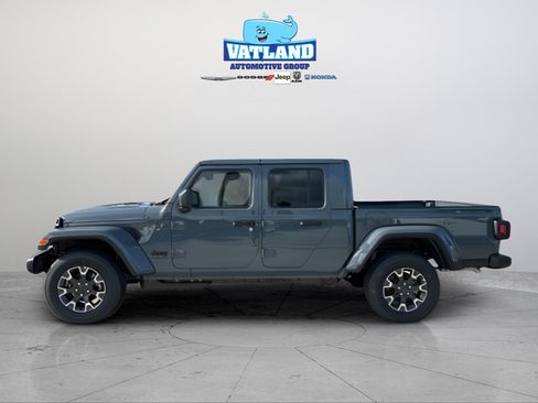 New 2026 Jeep Gladiator Sport AWD/4WD image 2