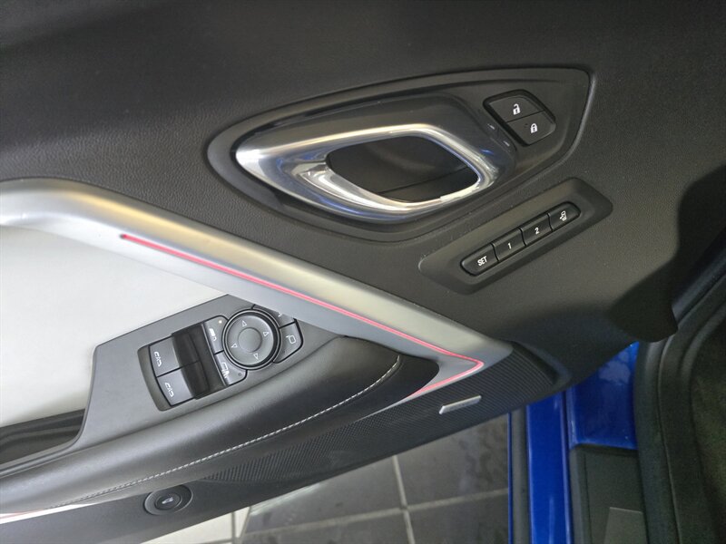 Used 2017 Chevrolet Camaro LT RWD image 16