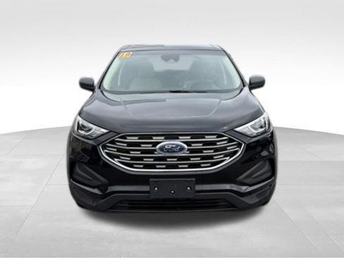 Used 2019 Ford Edge SE FWD image 8