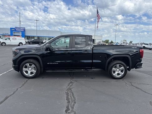 Used 2023 GMC Sierra 1500 Pro w/ Pro Value Package image 8