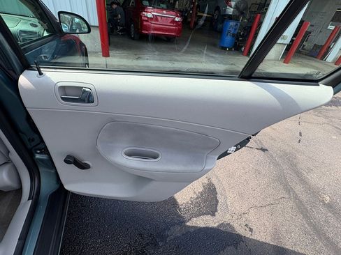 Used 2009 Chevrolet Cobalt LS image 15