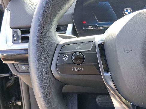 Used 2025 BMW X2 xDrive28i image 17