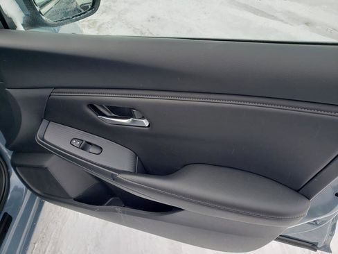 Certified 2025 Nissan Sentra SV w/ All-Weather Package image 22